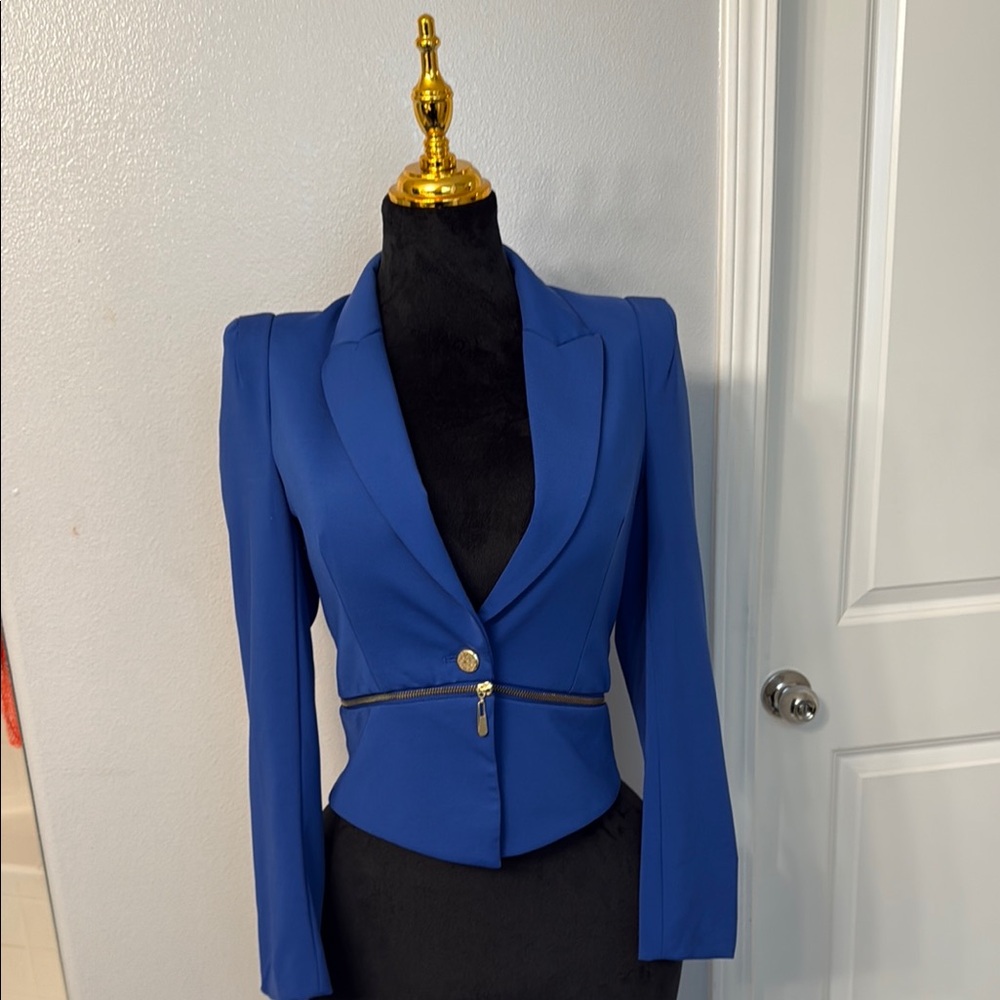 Elegant Blue Women's Blazer